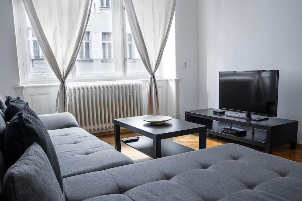 Prince Matyas Apartment Prag Eksteriør billede